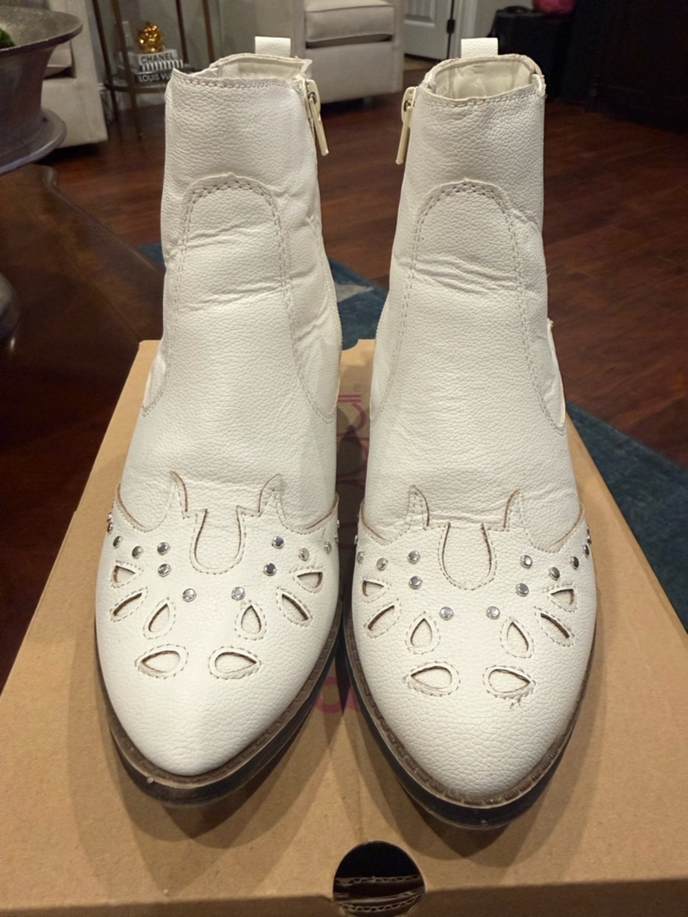 Women's White Leather Ankle Boots with Decorative Cutouts